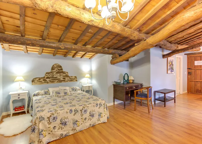 여관 De Aceiteros Ahigal de los Aceiteros