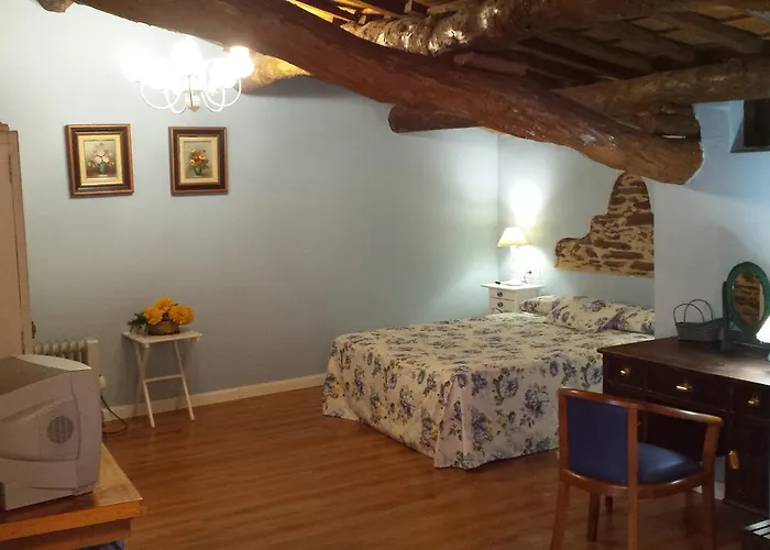 De Aceiteros 여관 2*